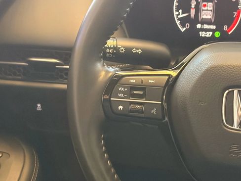 Used 2023 Honda HR-V EX-L image 31