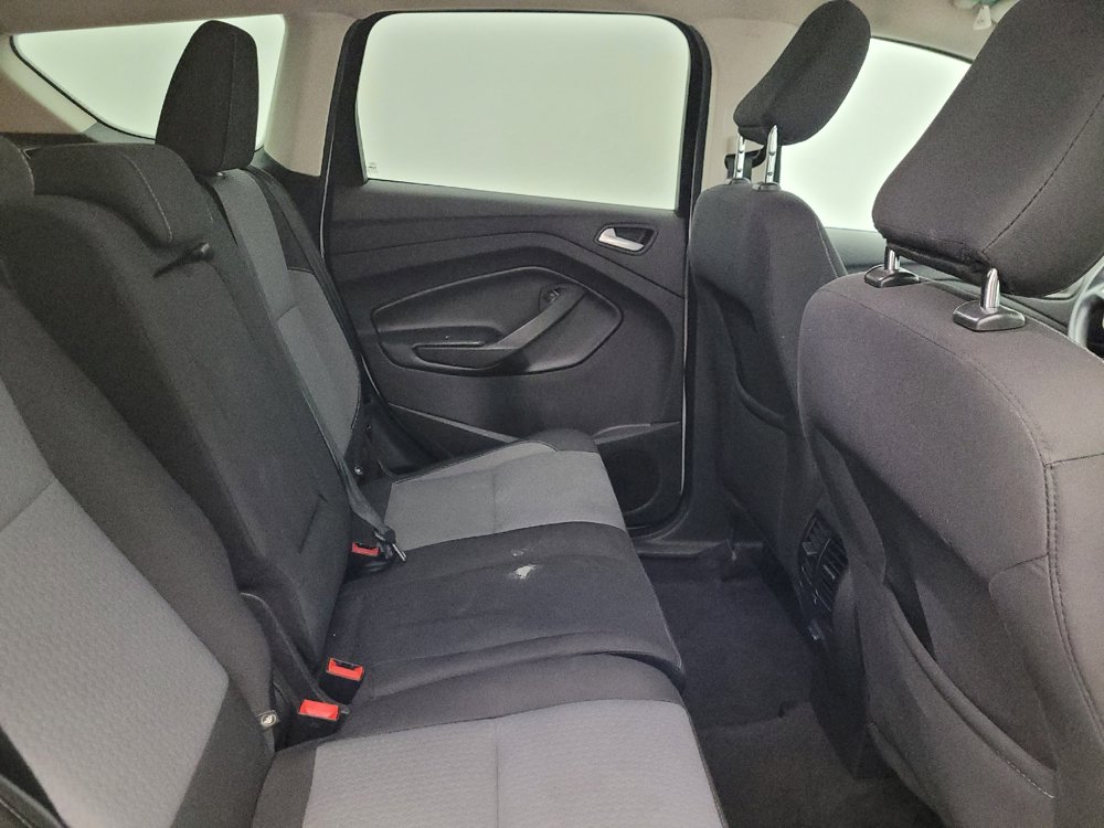 Used 2019 Ford Escape SE FWD image 19