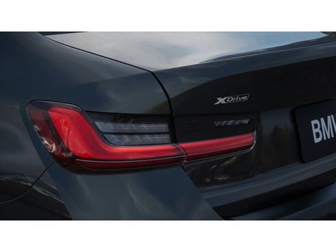 New 2026 BMW 330i xDrive Sedan AWD/4WD image 8