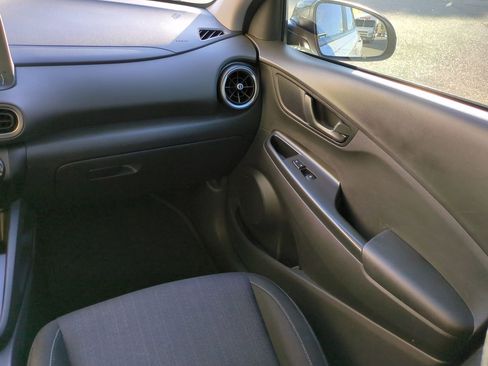 Certified 2023 Hyundai Kona SEL image 16