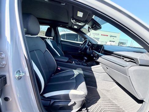 Used 2025 Kia K5 GT-Line w/ GT-Line Premium Package image 21