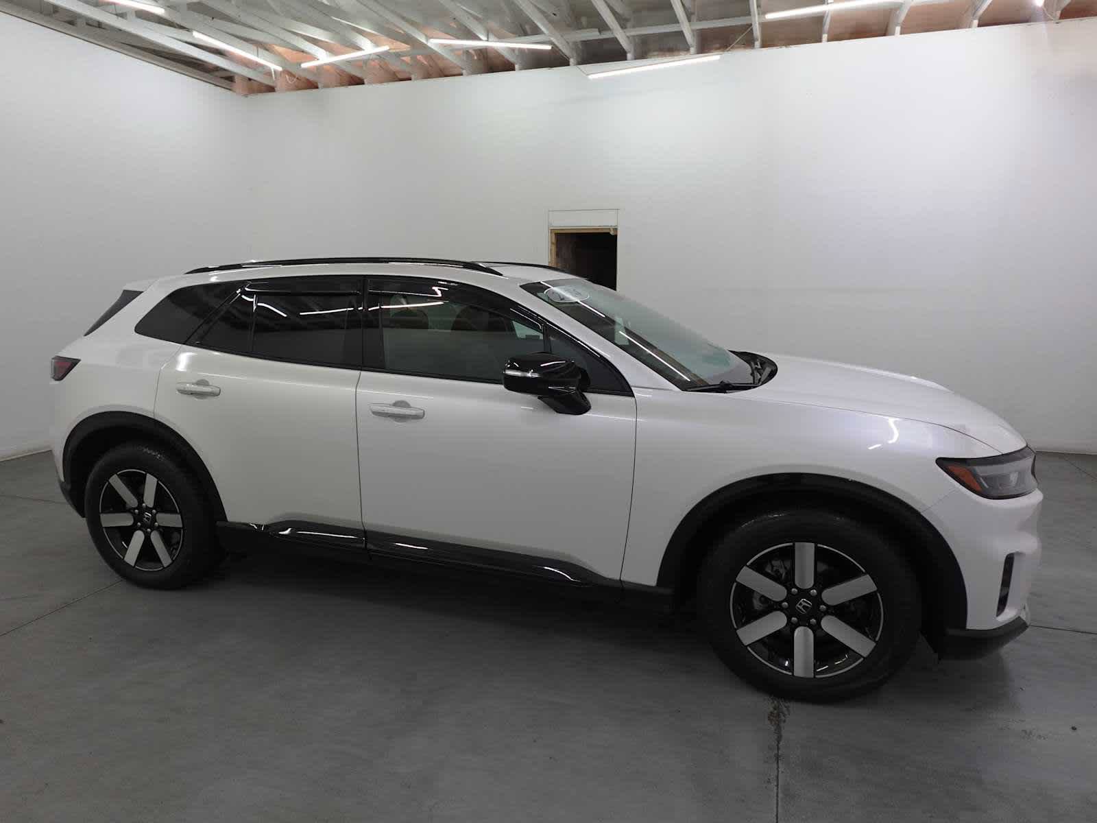 Used 2024 Honda Prologue Touring image 4