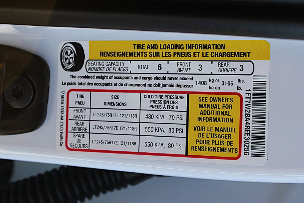 Used 2024 Ford F250 XL w/ FX4 Off-Road Package AWD/4WD image 21