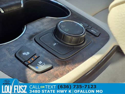 Used 2020 GMC Acadia Denali w/ Trailering Package image 16