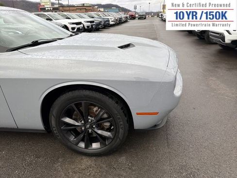 Used 2022 Dodge Challenger SXT w/ Blacktop Package image 4