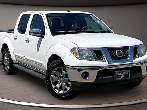 Used 2019 Nissan Frontier SL RWD image 10