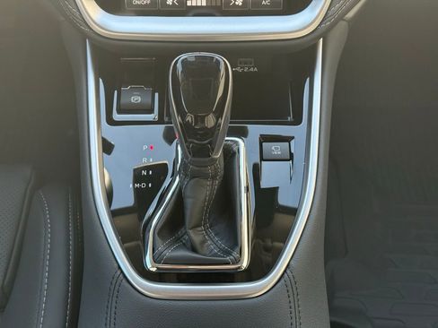New 2025 Subaru Outback Touring XT image 19