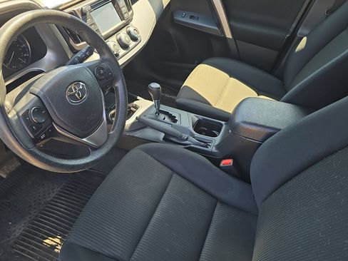 Used 2018 Toyota RAV4 LE w/ All Weather Liner Package AWD/4WD image 7