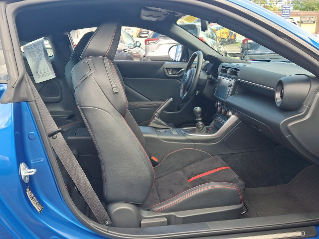 Certified 2022 Subaru BRZ Limited RWD image 42