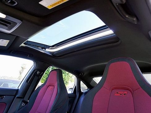 Used 2025 Honda Civic Si image 15