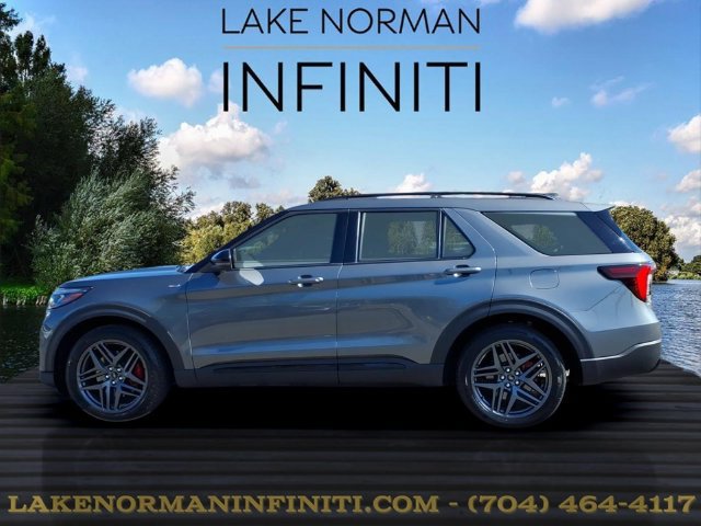 Used 2025 Ford Explorer ST-Line w/ Premium Package RWD image 20