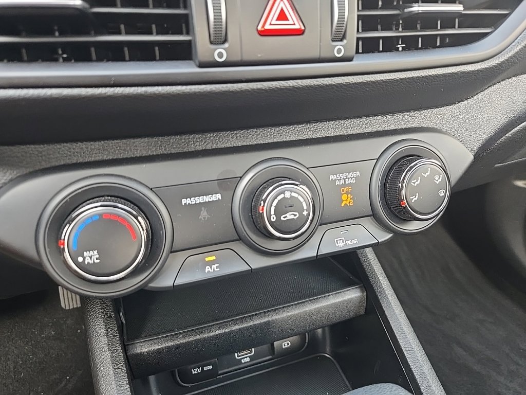Used 2024 Kia Forte LXS w/ LXS Technology Package FWD image 39