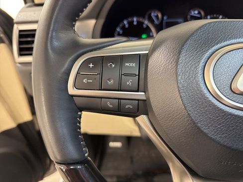 Used 2023 Lexus GX 460 Premium w/ Premium Plus Package image 12