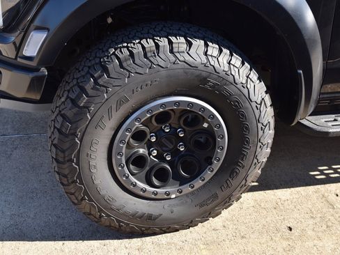 Certified 2024 Ford F150 Raptor image 9