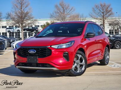 Used 2024 Ford Escape ST-Line w/ Tech Pack #1