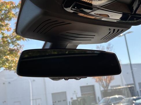 Certified 2025 BMW X4 xDrive30i image 27