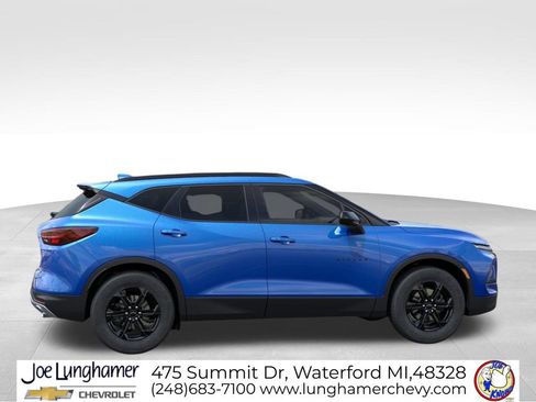 New 2026 Chevrolet Blazer LT w/ Convenience Package FWD image 6