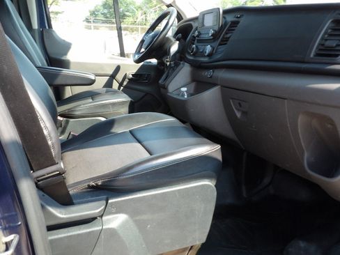 Used 2020 Ford Transit 250 Medium Roof RWD image 28