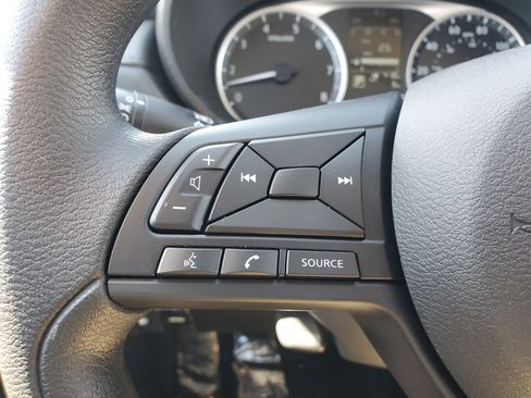 New 2025 Nissan Versa S w/ Trunk Package image 17