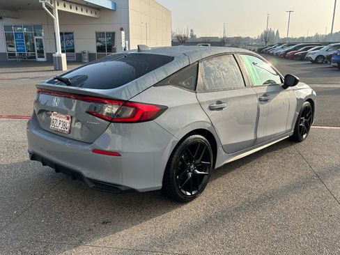 Used 2022 Honda Civic Sport image 5