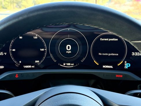 Used 2022 Porsche Taycan image 27