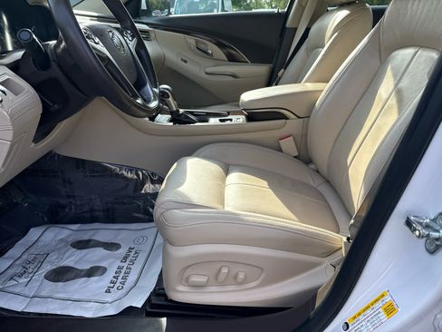 Used 2016 Buick LaCrosse Leather FWD image 11