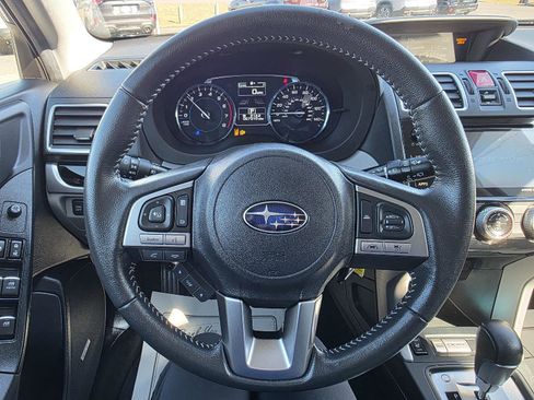 Used 2017 Subaru Forester 2.5i Limited image 16