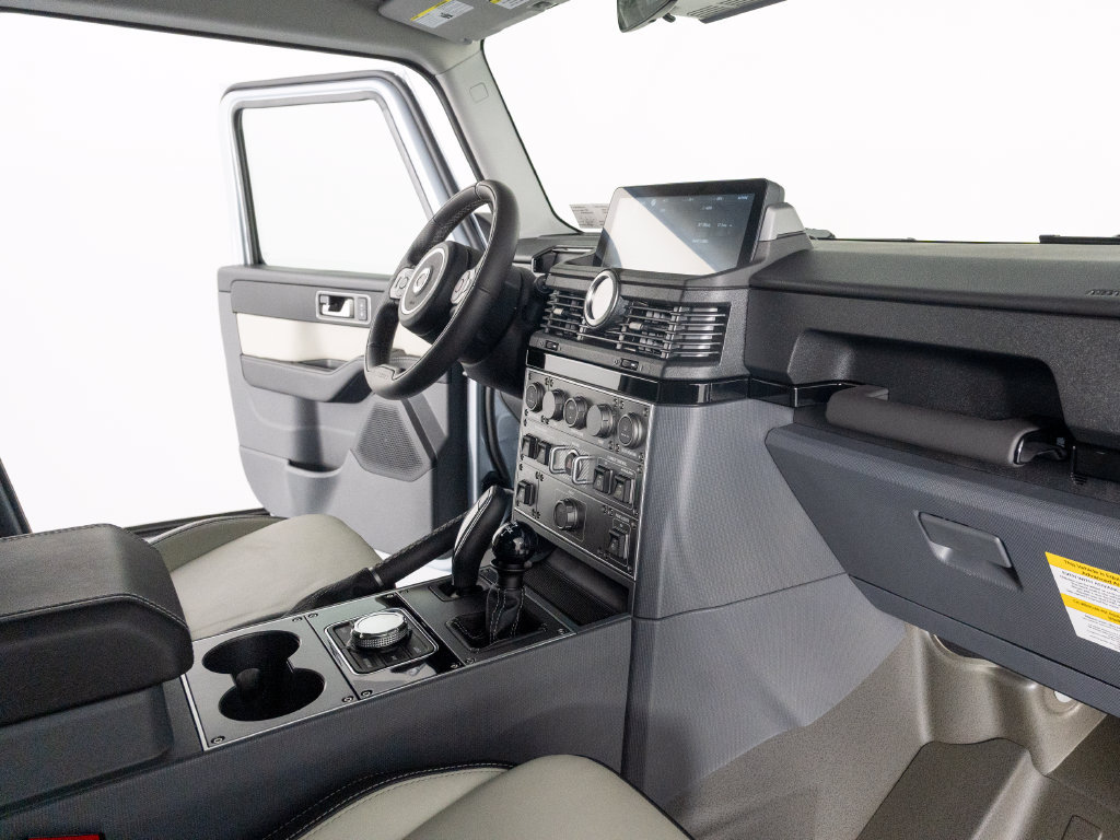 Used 2025 INEOS Grenadier Station Wagon AWD/4WD image 28