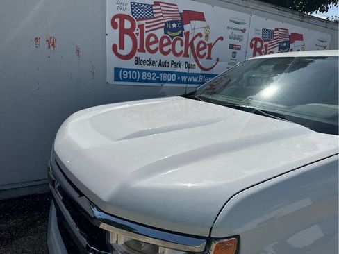 New 2025 Chevrolet Silverado 1500 LT w/ Leather Package image 12