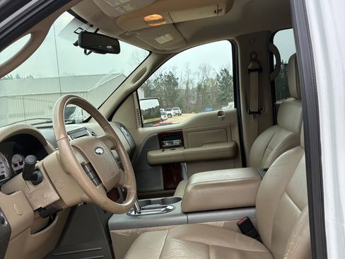 Used 2008 Ford F150 Lariat image 10