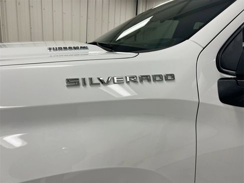 Used 2024 Chevrolet Silverado 1500 LT image 27