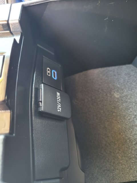 Used 2022 Toyota Corolla LE FWD image 26