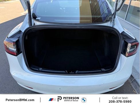 Used 2021 Tesla Model 3 Standard Range Plus RWD image 9