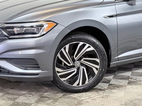 Used 2021 Volkswagen Jetta SEL image 2