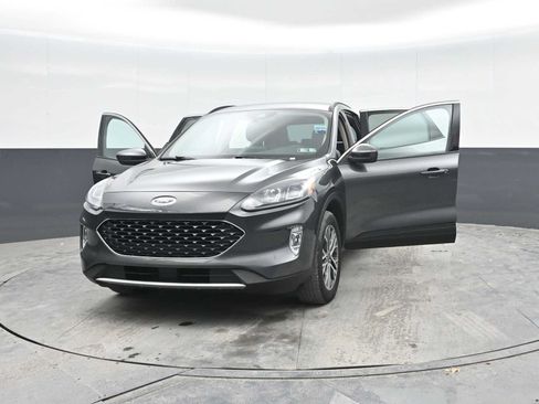 Used 2020 Ford Escape SEL AWD/4WD image 38