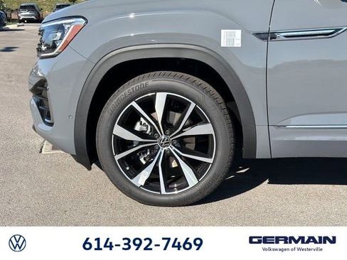 New 2026 Volkswagen Atlas Cross Sport SEL Premium R-Line image 13