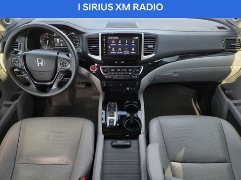 Used 2017 Honda Pilot Elite image 13
