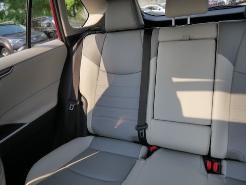 Certified 2022 Toyota RAV4 XLE Premium AWD/4WD image 13