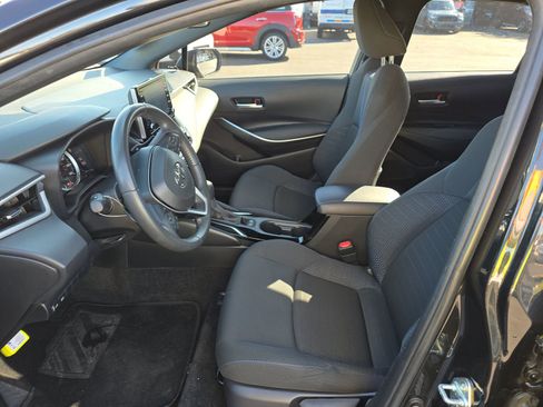 Used 2021 Toyota Corolla SE image 11