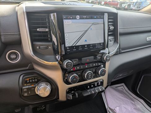 Used 2022 RAM 2500 Laramie AWD/4WD image 23