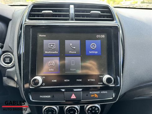 Used 2021 Mitsubishi Outlander Sport SE FWD image 27