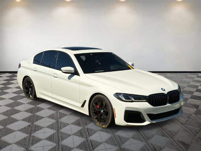 Used 2021 BMW M550i xDrive w/ Dynamic Handling Package AWD/4WD image 4