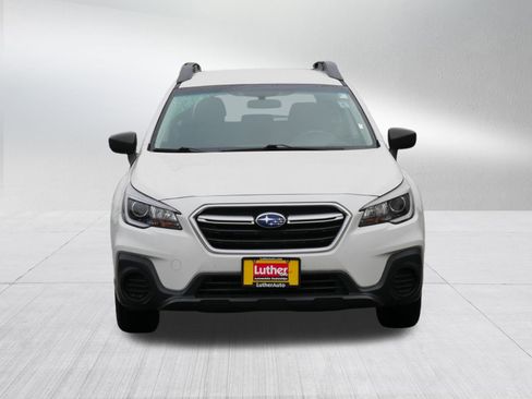 Used 2018 Subaru Outback 2.5i image 2