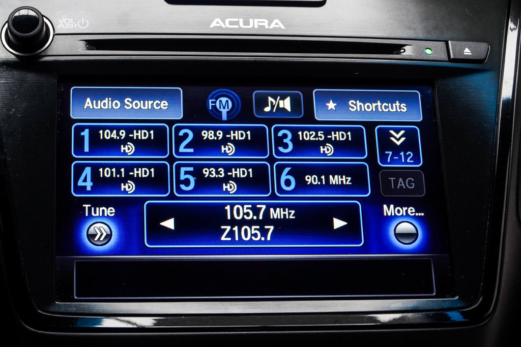 Used 2018 Acura RDX w/ Technology Package AWD/4WD image 28
