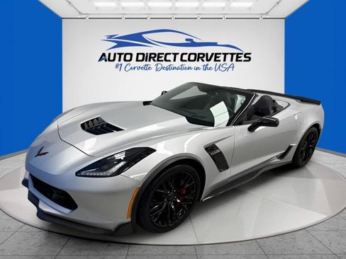 Used 2018 Chevrolet Corvette Z06 RWD image 1