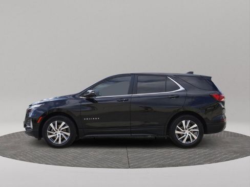 Used 2022 Chevrolet Equinox LT image 3