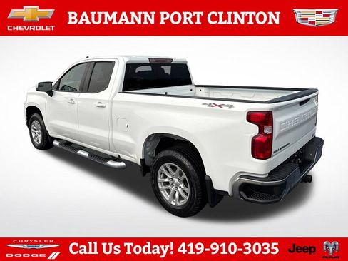 Used 2021 Chevrolet Silverado 1500 LT AWD/4WD image 3