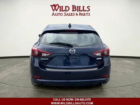 Used 2017 MAZDA MAZDA3 Grand Touring w/ Premium Equipment Package FWD image 4
