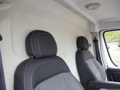 Used 2018 RAM ProMaster 2500 FWD image 19