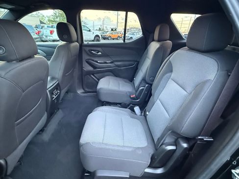 Used 2023 Chevrolet Traverse LT w/ Midnight/Sport Edition AWD/4WD image 13